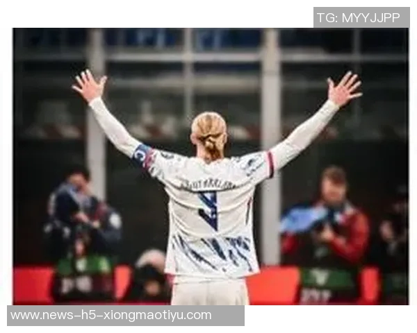 哈兰德库尔图瓦齐聚社媒评论区引发热议左右为男名场面再度回顾 哈兰德库尔图瓦齐聚社媒评论区引发热议左右为男名场面再度回顾