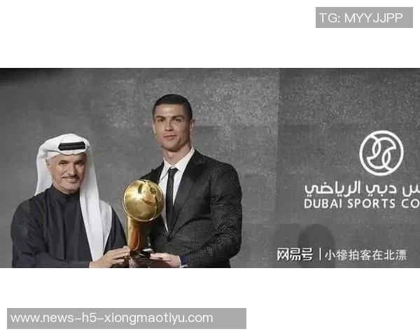 莱万谈金球奖失利表示与梅罗比较已是巨大成就 莱万谈金球奖失利表示与梅罗比较已是巨大成就